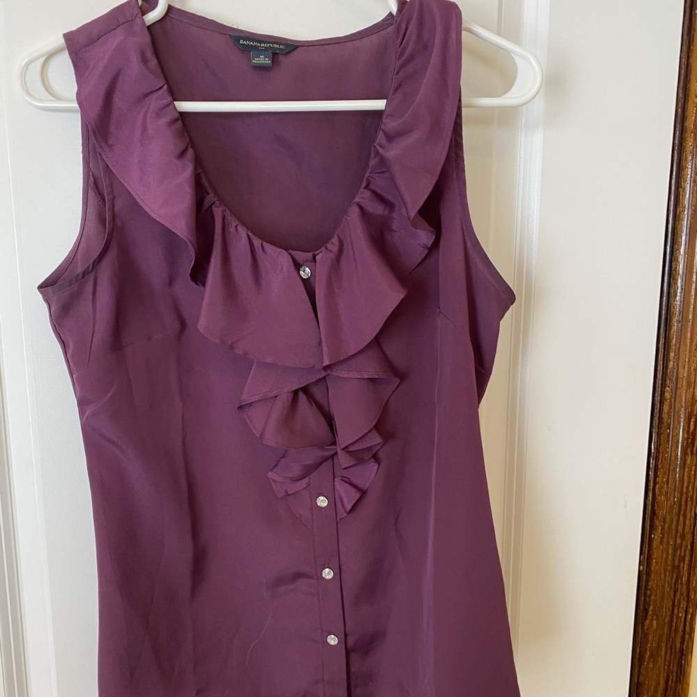 Purple Banana Republic tank size M